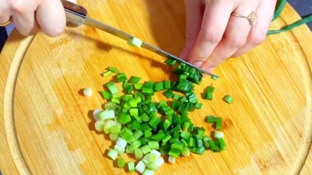Бабушкин картофель — пальчики оближешь! Лучший ужин за копейки