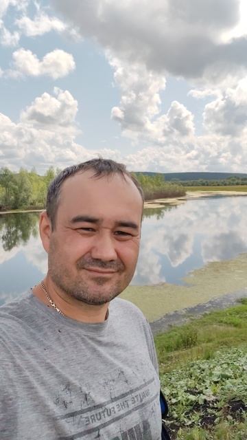 Просто любуюсь природой.
