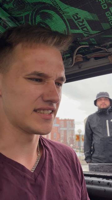 Моё первое знакомство с автозвуком.