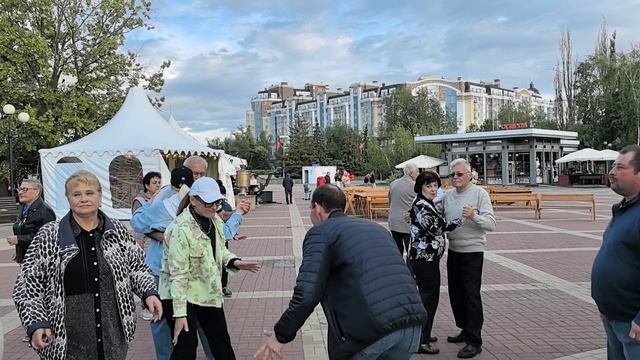 Пусть глаза твои сияют... 20.06.25...