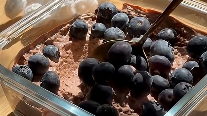 ПП-Десерт за минуту...🍰🍇😋    Рецепт в описании ✍️