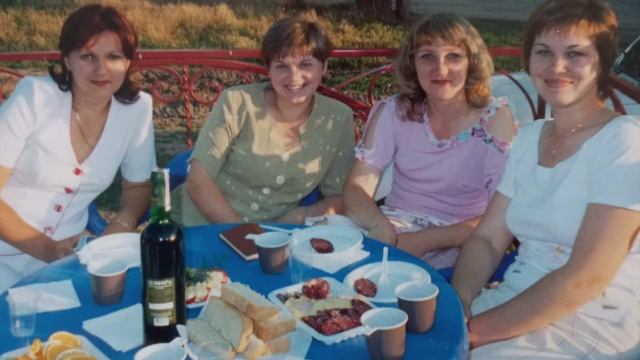 1000268545.mp4 Ирина Анненко(кавер)
Слова-Ирина Анненко