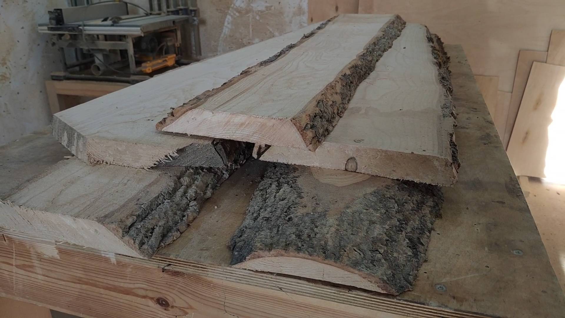 Кофейный столик своими руками  DIY Coffee Table