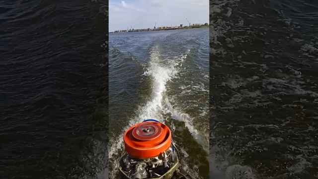 лодочный мотор Крайслер на лодке ПВХ 290