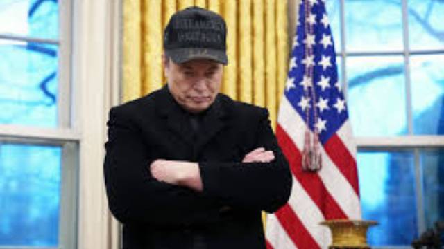 Экс-помощник Трампа Илон Маск продолжает публично критиковать администрацию президента США