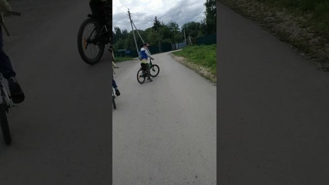 РУССКИЙ СОЛДАТ ВЕРНУЛСЯ ДОМОЙ! ПРОБКИ НА УЛИЦЕ НАХИМОВЦЕВ! У ЛЮДЕЙ ПРАЗДНИК! ЭТО ХАОС!