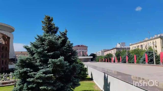 Маленькая часть наших прогулок по Волгограду, июнь 2025