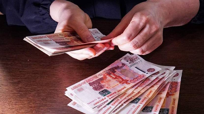 Путин поручил развивать экономику высоких зарплат. Главное