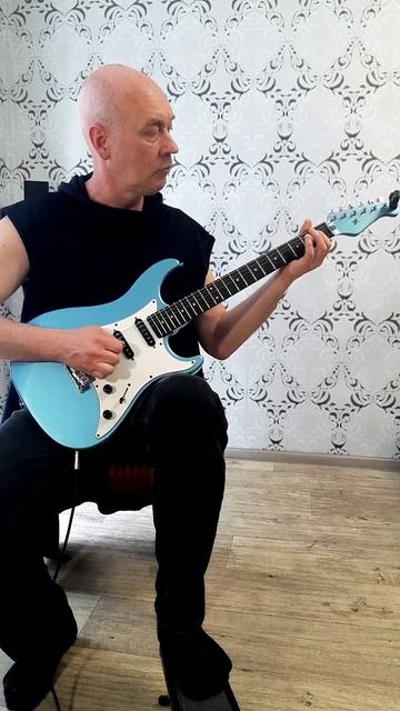 Сектор газа Лирика RiFF