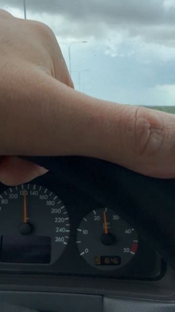 Расход соляры Мерседеса w 210 cdi 270 5.9литра👍