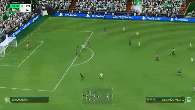 FIFA, но мяч квадратный (мод)