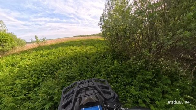 Покатушки на квадроциклах там, где нет дорого на LoncinXwolf200 и MikilonHammer200