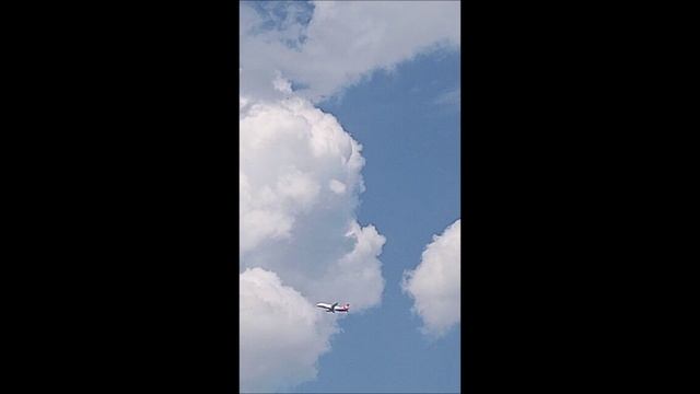 Самолет