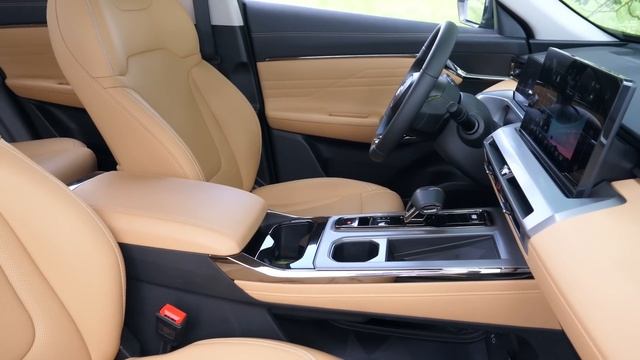 Нарвался на GAC GS4 конкурент Джили Атлас и Хавал Ф7. Говорят ГАК GS4 это Тойота РАВ4? Тест-драйв.