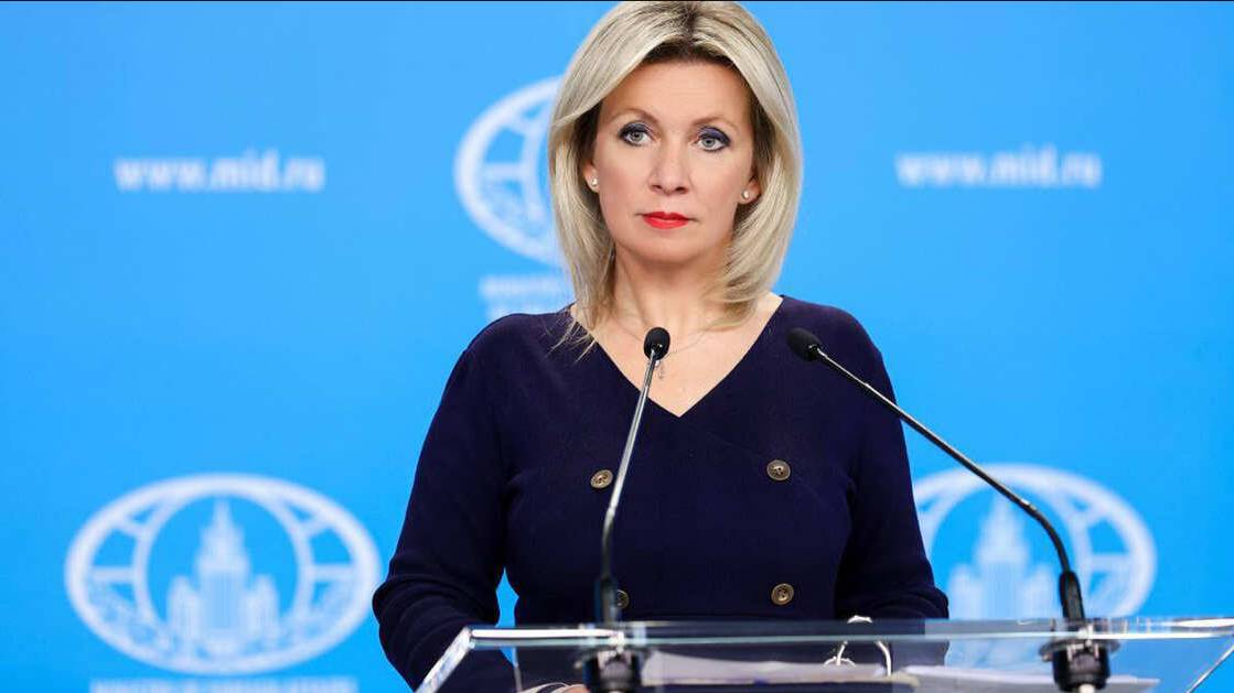 Захарова: отказы Киева от конструктивного диалога ухудшают условия для Украины