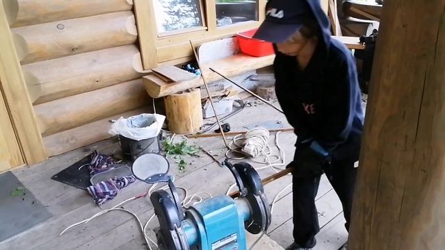 Меч из дерева