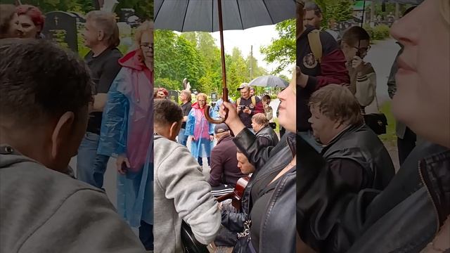 Группа крови на рукаве
мой порядковый номер на рукаве
Пожелай мне удачи.. 21.06.2025 ДР Виктора Цоя