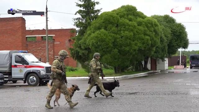 В Росгвардии показали работу кинологических подразделений