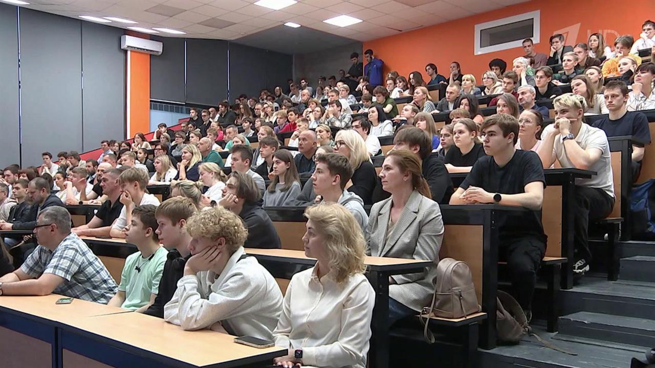 Во всех высших учебных заведениях России началась приемная кампания