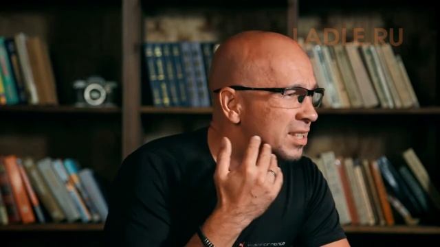 Делитель, делимое, частное. 5 класс Математика. Деление в столбик с остатком. Решение уравнений