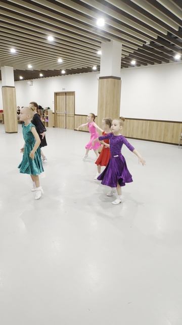 Заключительный показательный урок для родителей. Смотрим чему научились наши детки. Новая схема