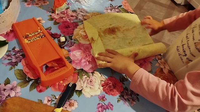 Шаурма не по десткому)