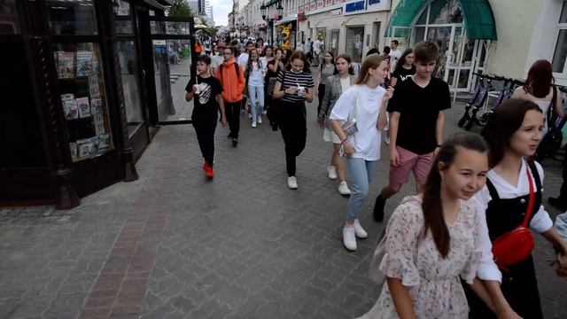 "Восьмиклассница" на улице Баумана в Казани.