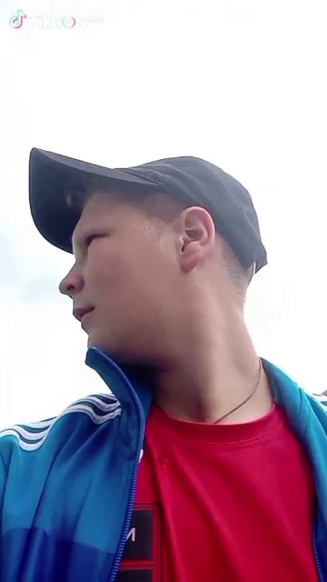 мяч упал