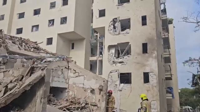 ЗВЁЗДНЫЕ ВОЙНЫ В ИЗРАИЛЕ #14. Удар баллистической ракетой по Тель-Авиву. Последствия.