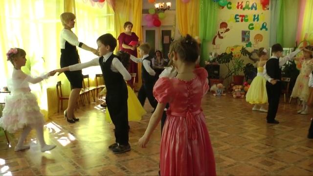 Танец "Волшебный бал" Для старшего дошкольного возраста.