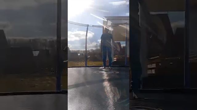 Паркур на турниках с со  Стефаном