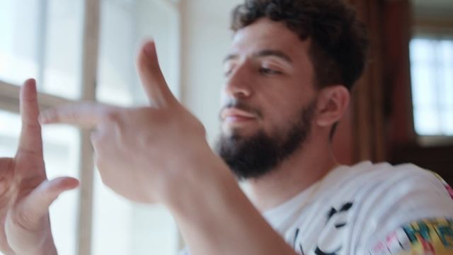 10265178-uhd_4096_2160_25fps