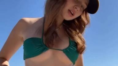 Сексуальная девушка🔞💦