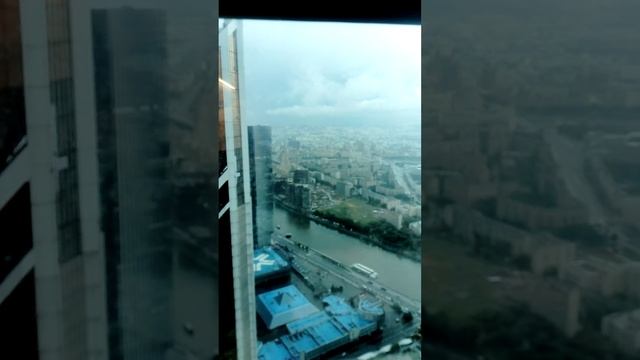 С ДНЕМ РОЖДЕНИЯ СЫНОК!!!)))И ПРИВЕТ МОСКВА)))