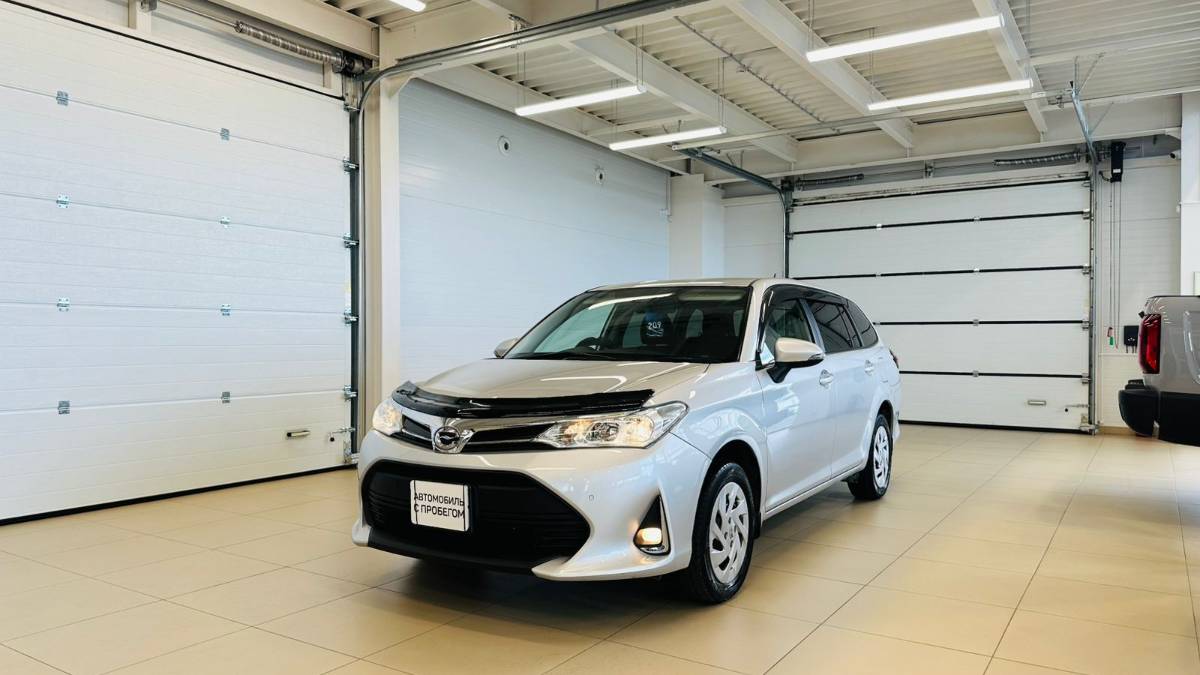 Toyota Corolla Fielder, 2019 год