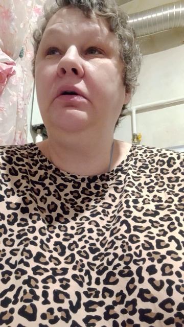 Дай на мороженое!!!!🤣🤣🤣🤣🤣🤣