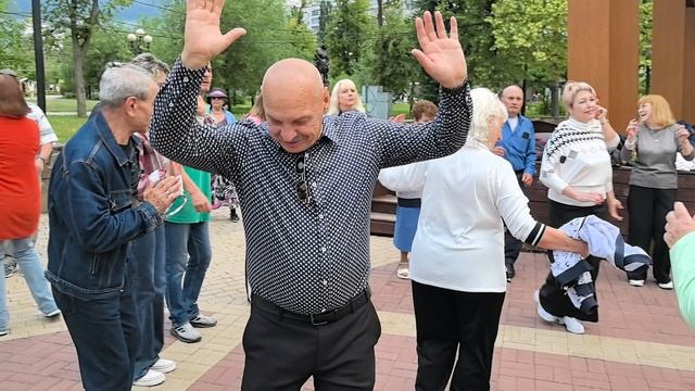 Хочу чтоб счастье длилось... 21.06.25...