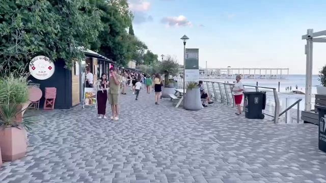 Крым. Ялта. Массандровский пляж, 21 июня
