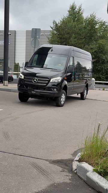 Mercedes-Benz Sprinter 319 CDI 4MATIC AT с НДС