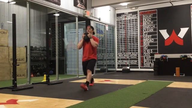 Шагающие гоблет выпады с гирей / KB Walking Goblet Lunges