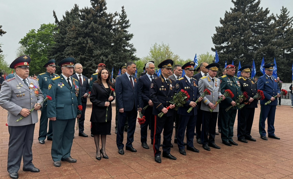 День памяти и скорби на Воскресенском кладбище