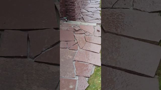 Укладка природного камня на дорожки