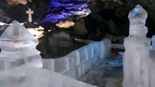 Большая Кунгурская пещера около Перми (1)