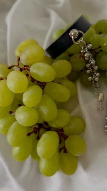 Идеальные подарки для ценителей вина и самых красивых ножек