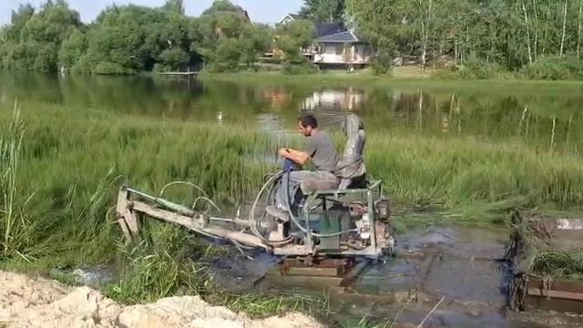 Очистка пруда от камыша