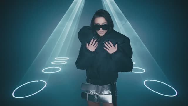 UNKLFNKL & Ioana Ignat - 6 Feet Deep (Official Video)