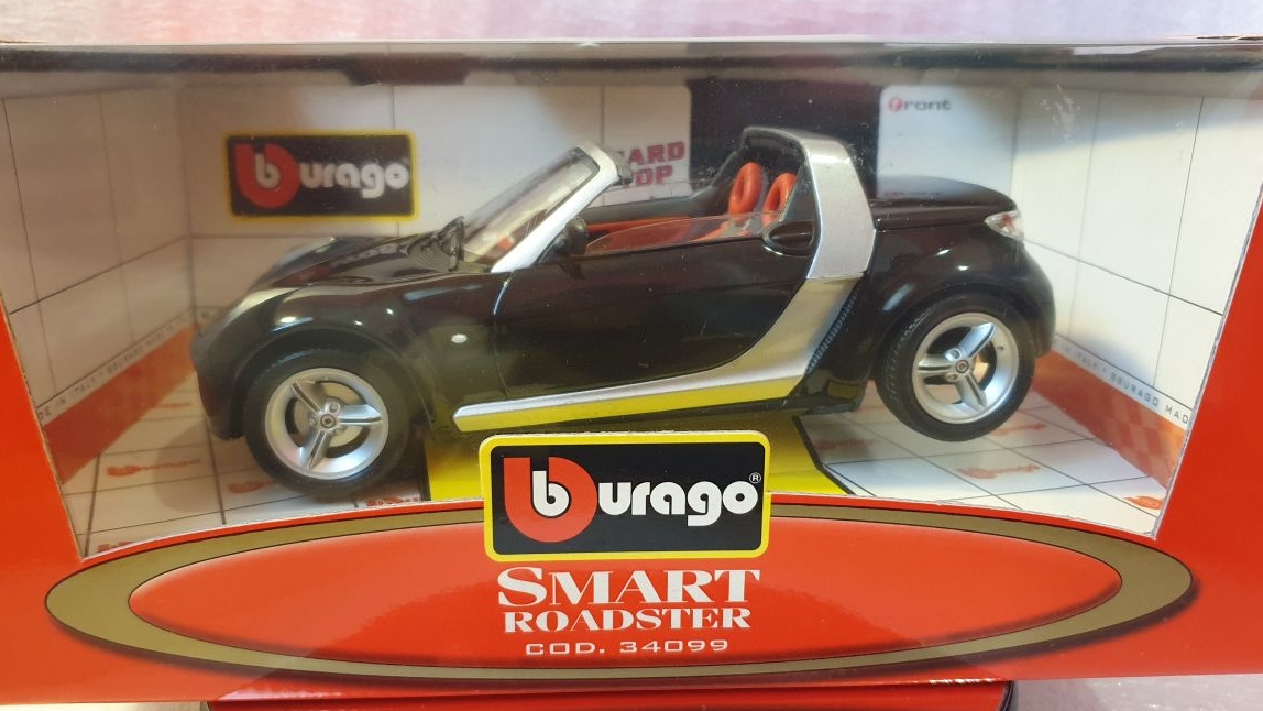 Smart Roadster Bburaco 1/18