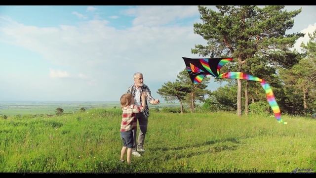 Виды становятся частью вас вместе с этой мелодией - Bikinis + Swimshorts -- SUPERARE -- IX