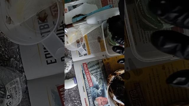 Варим мыло на газетке.
Дегтярное