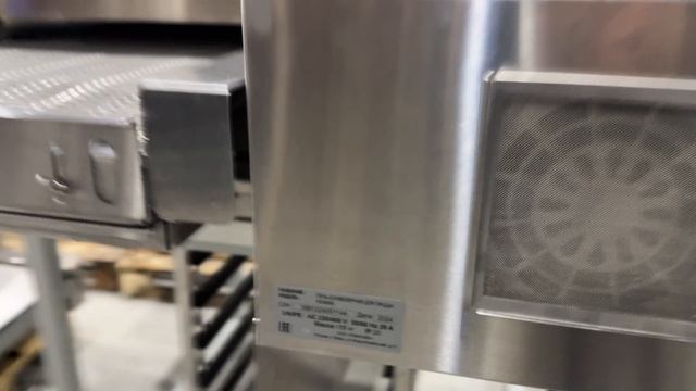 Печь конвейерная для пиццы RoboLabs RoboChef RC460M (1 620)